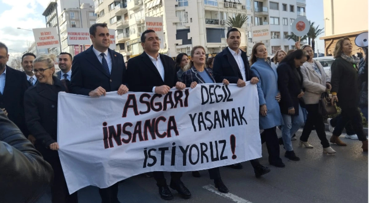 "ASGARİ DEĞİL, İNSANCA YAŞAMAK İSTİYORUZ!"