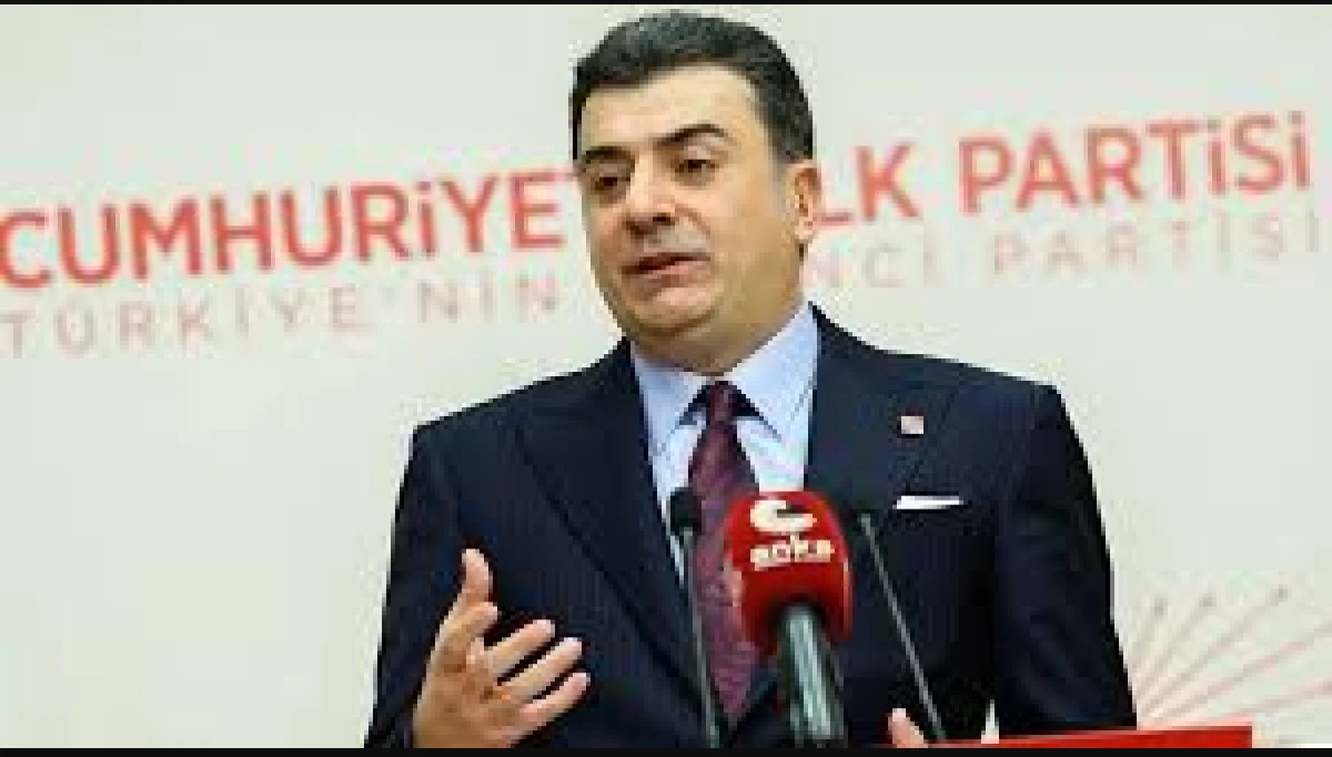 CHP&rsquo;li Zeynel Emre&rsquo;den İktidara Yargı Sopası Tepkisi