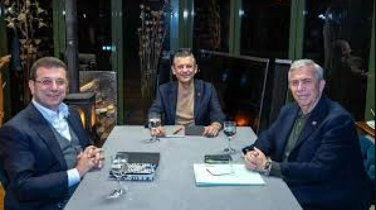 CHP&rsquo;nin Zirvesinden Ortak Gelecek Mesajı : Birlikte G&uuml;&ccedil;l&uuml;y&uuml;z, T&uuml;rkiye&rsquo;ye Umut Olacağız!