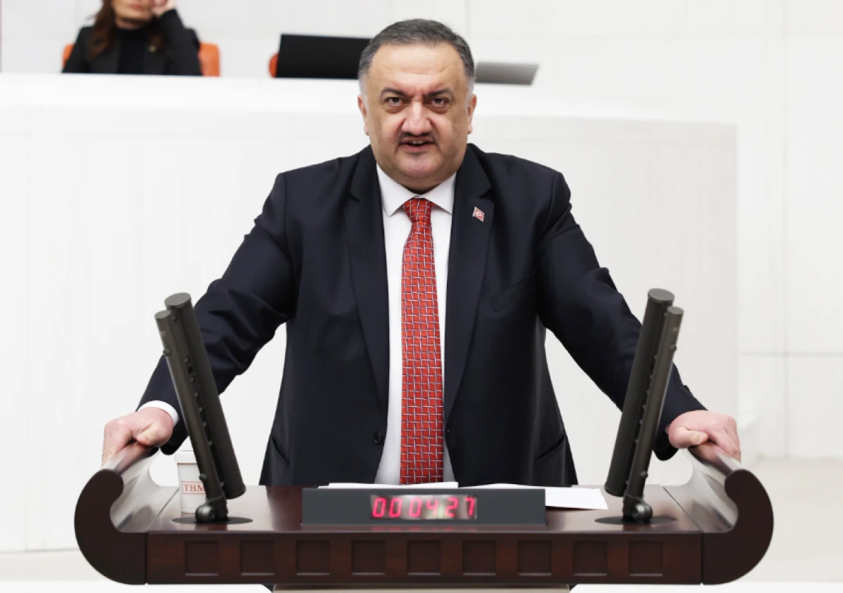 DEVA Partili Karal’dan Ticaret Bakanı’na gıda enflasyonu soruları  “Gıda enflasyonu, toplumun beslenme kalitesini bozan bir krize dönüşmüş durumda”