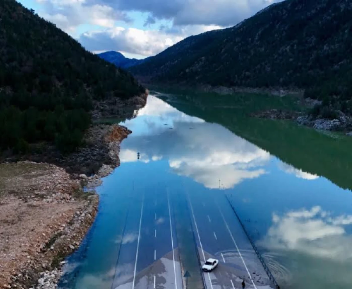 Her damla yağmur hayati &ouml;nemde!