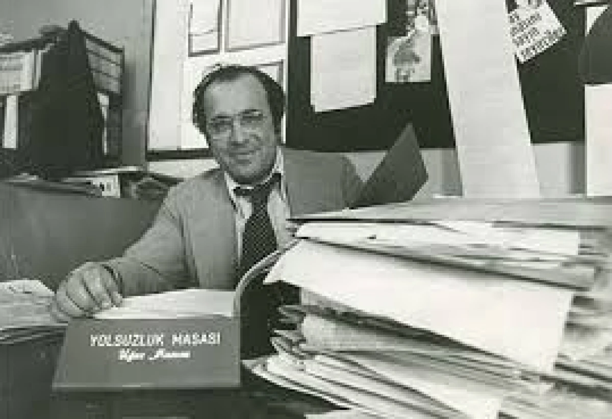 Karlı Sokaktan Aydınlığa: Uğur Mumcu&rsquo;nun Bitmeyen N&ouml;beti