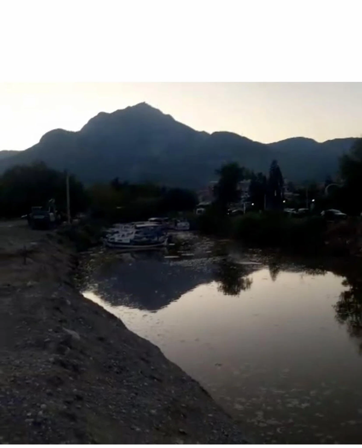 Kemer’de 5 yıldızlı rezalet!