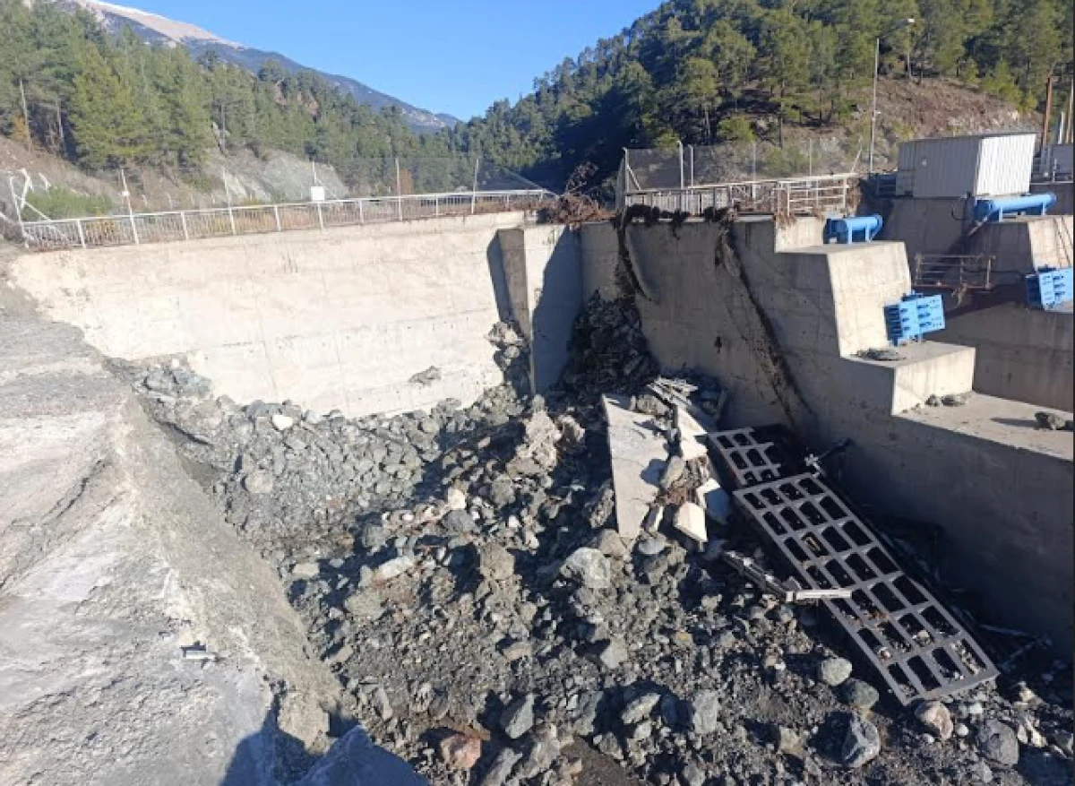 Masa başındaki HES&rsquo;ap araziye uymadı!