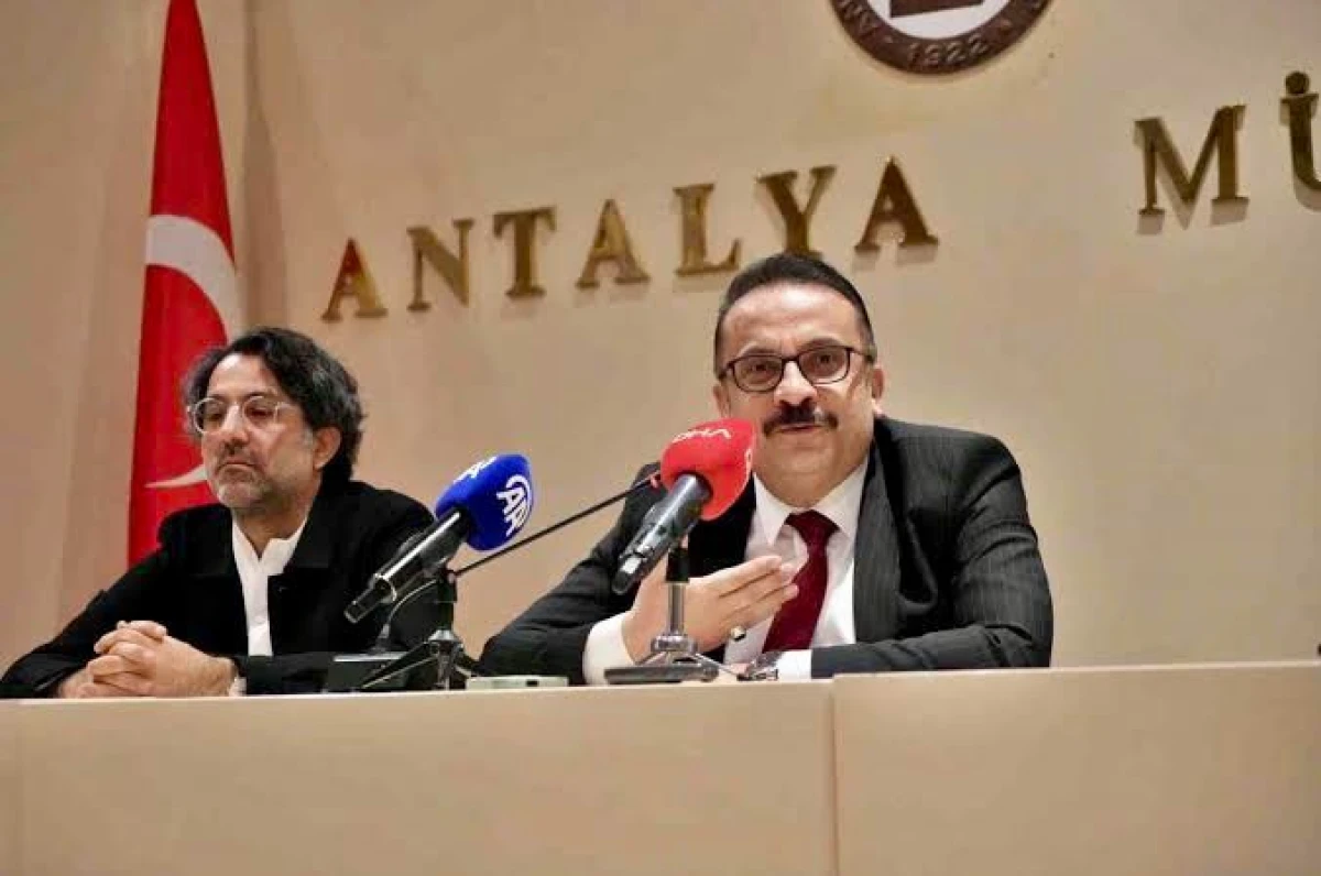M&uuml;ze ihalesi ticari sır, traverten zemin granit oldu!
