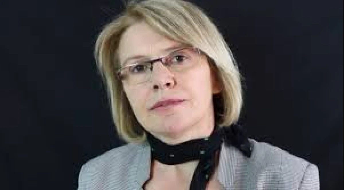 Tarih Affetmez: &Uuml;niter Devlet ve Kurucu İrade Sınavda